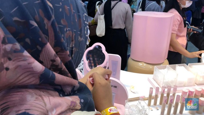 Warga RI Makin Royal Beli Kosmetik, Barang Hal ini adalah Paling Diincar