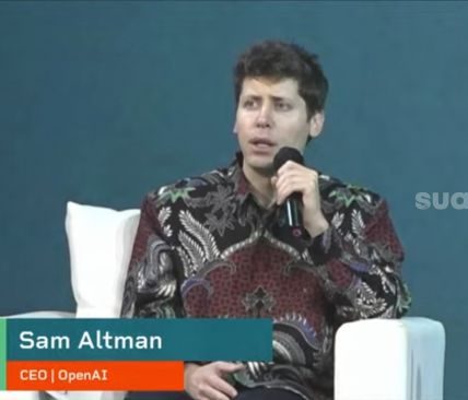 iPhone Sam Nama orang Sempat Terjalin Kerusakan Gegara Dipecat OpenAI